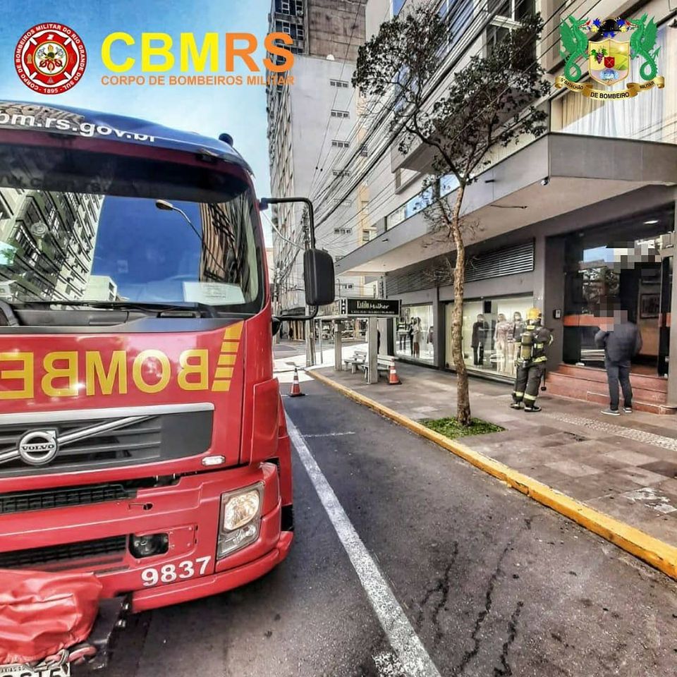 O Corpo de Bombeiros Militar do Rio Grande do Sul – CBMRS – atendeu a uma ocorrência de princípio de incêndio em Caxias do Sul.